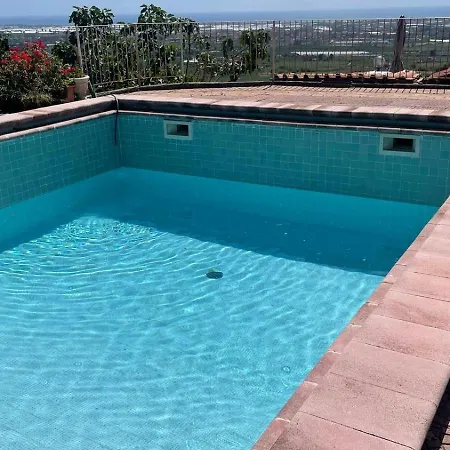 Panora Hill Couette-café